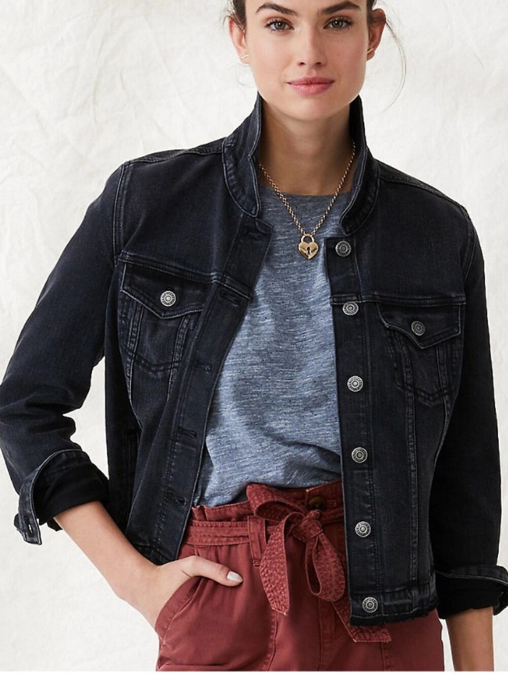 Maurices Black Wash Denim Jacket w/ Frayed Hem - Size Large